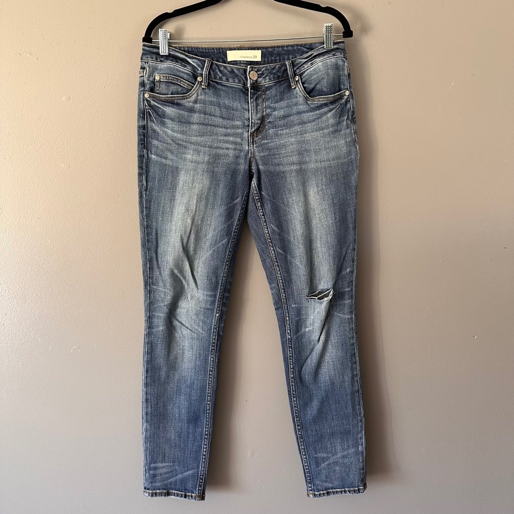 Maurices Low Rise Distressed Skinny Jeans‎ | Medium Wash